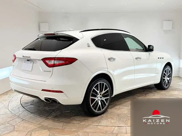 Maserati Levante 4WD 2017 — photo 1 sur 8