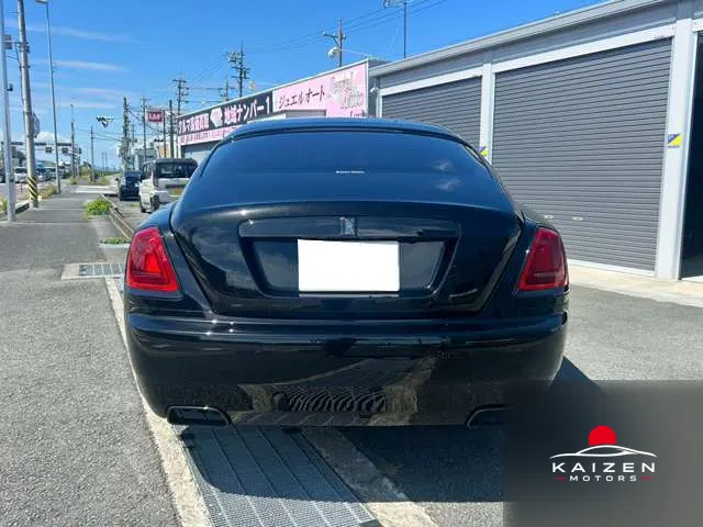 Rolls-Royce Black Badge Wraith 2018 — photo 1 sur 8