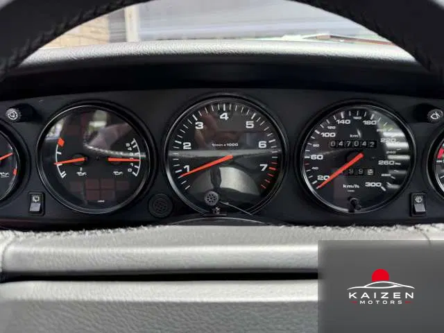 Porsche 911 Carrera 2 1990 — photo 1 sur 8
