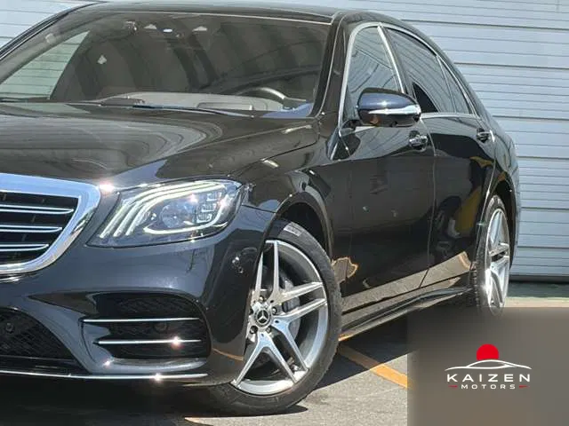 Mercedes-Benz Classe S AMG Line · S560 Longue 4WD 2017 — photo 1 sur 8