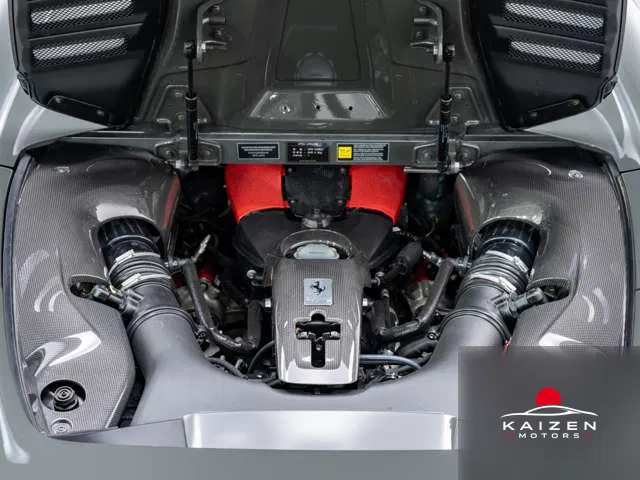 Ferrari F8 Spider F1 DCT 2022 — photo 1 sur 8
