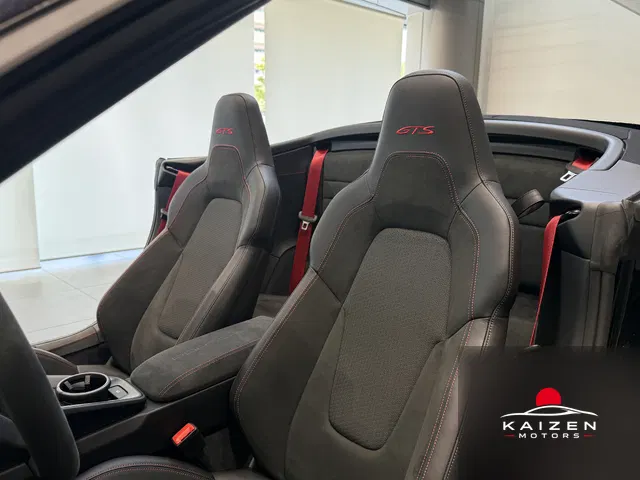 Porsche 911 Cabriolet Carrera 4 GTS PDK PDCC 2026 — photo 1 sur 8