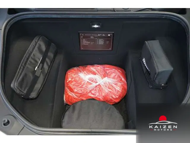 Ferrari 296GTB F1 DCT 2024 — photo 1 sur 8