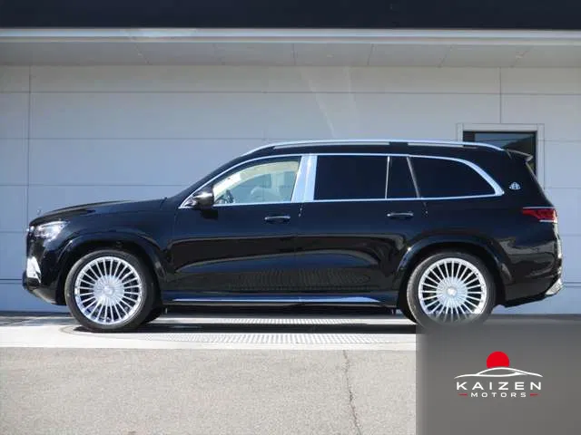 Mercedes-Maybach GLS 600 4WD 2023 — photo 1 sur 8