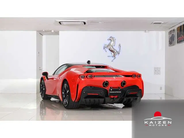 Ferrari SF90 Stradale F1 DCT E4WD 2022 — photo 1 sur 8