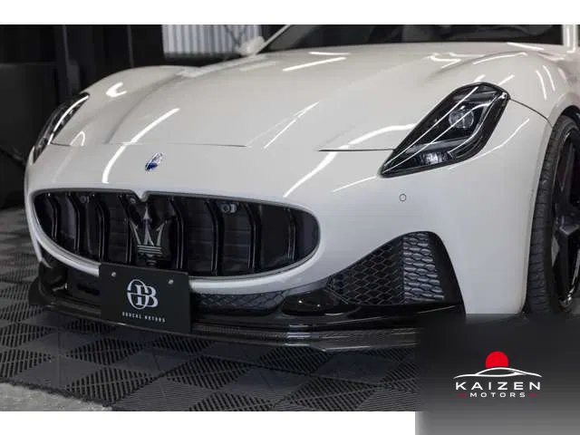 Maserati GranTurismo Modena 4WD 2024 — photo 1 sur 8