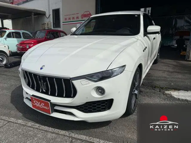Maserati Levante S 4WD 2017 — photo 1 sur 8