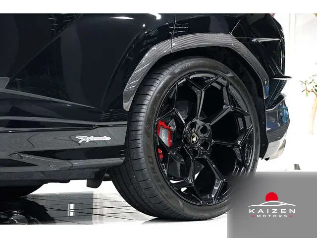 Lamborghini Urus 4WD 3D 2024 — photo 1 sur 8