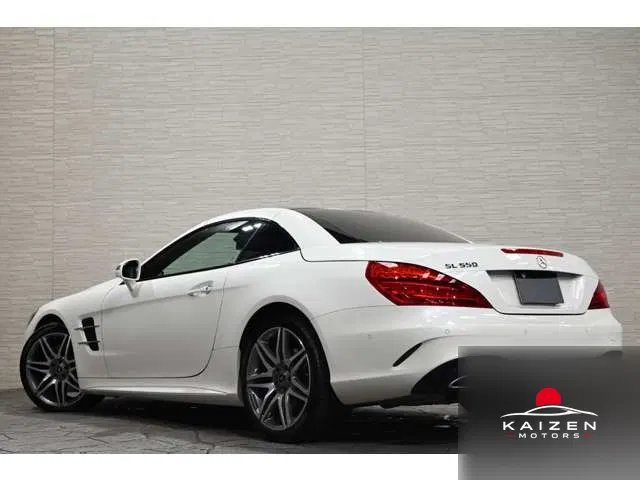 Mercedes-Benz SL SL550 2017 — photo 1 sur 8