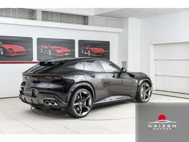 Ferrari Purosangue F1 DCT 4WD Nero Purosangue Tortora 2025 — photo 1 sur 8
