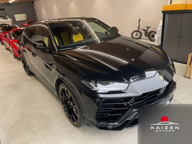 Lamborghini Urus 4WD 2022 — photo 1 sur 8