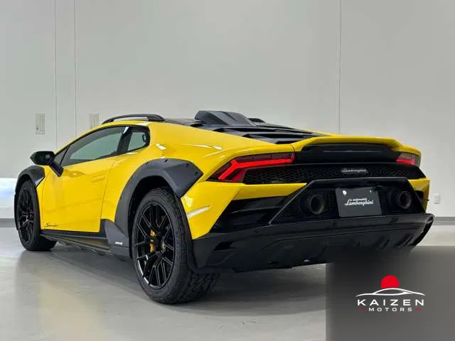 Lamborghini Huracán Sterrato (LDF) 4WD Giallo Belenus 2024 — photo 1 sur 8