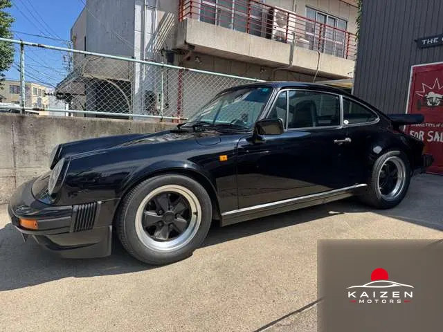 Porsche 911 Carrera 3.2 5MT 1986 — photo 1 sur 8