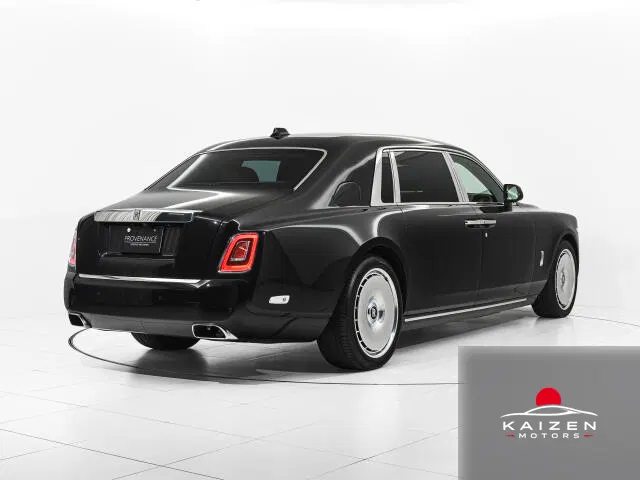 Rolls-Royce Phantom Phantom Extended VIII Privacy Suite 2024 — photo 1 sur 8