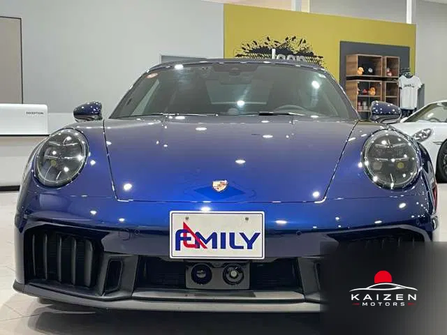 Porsche 911 Targa 4 GTS PDK 2025 — photo 1 sur 8