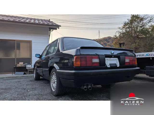 BMW 3 Series 1991 — photo 1 sur 8