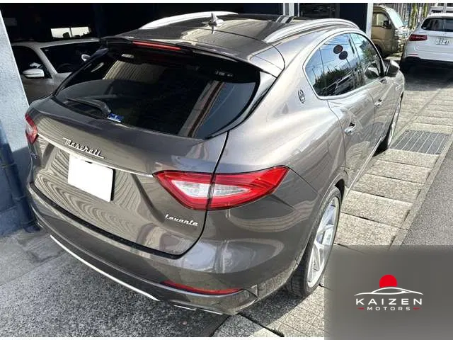 Maserati Levante S 4WD 2017 — photo 1 sur 8