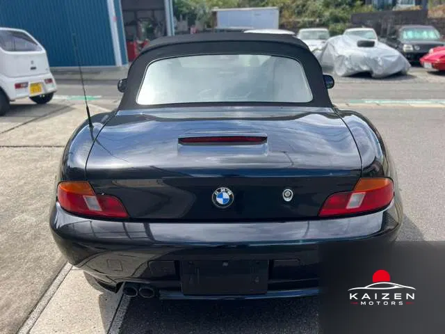 BMW Z3 Roadster 2.0 E92 1999 — photo 1 sur 8