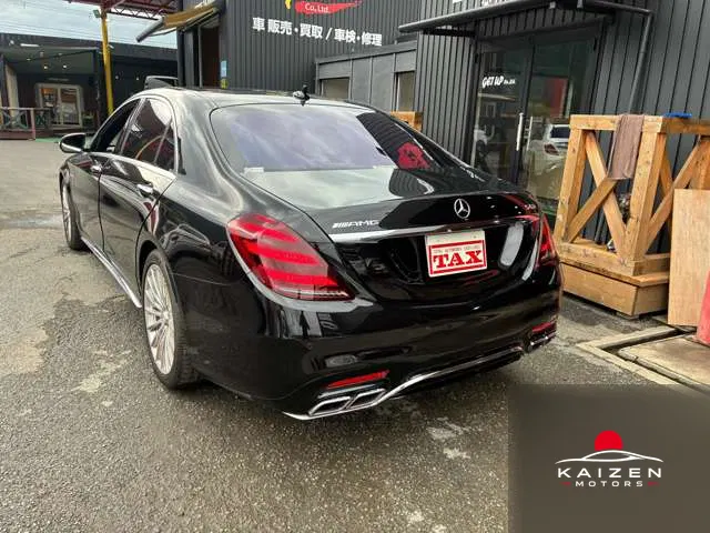 Mercedes-AMG Classe S S63 Plus Longue 4WD 2017 — photo 1 sur 8