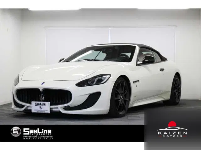 Maserati GranCabrio Sport 4.7L harman 2014 — photo 1 sur 8