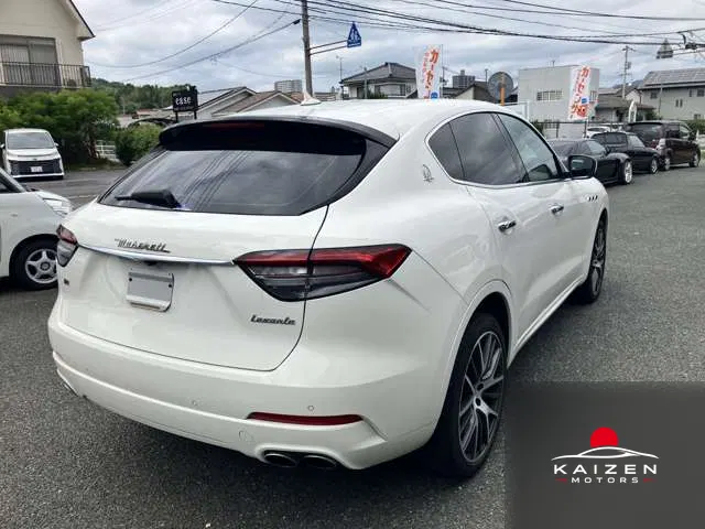 Maserati Levante 3.0 4WD 2017 — photo 1 sur 8