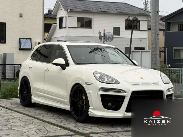 Porsche Cayenne S 4WD GT GT GTES 2012 — photo 1 sur 8