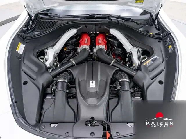 Ferrari Roma Spider F1 DCT 2026 — photo 1 sur 8