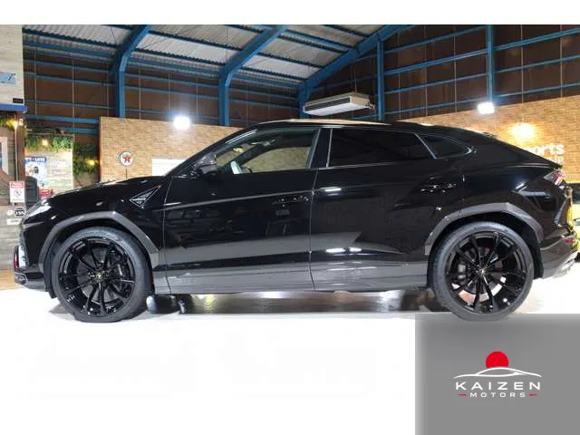 Lamborghini Urus 4.0 4WD 2021 — photo 1 sur 8