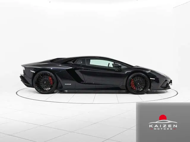 Lamborghini Aventador S 4WD Nero Pegaso 2017 — photo 1 sur 8