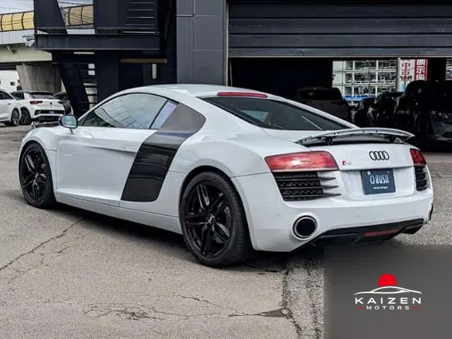 Audi R8 4.2 FSI 4WD 2015 — photo 1 sur 8