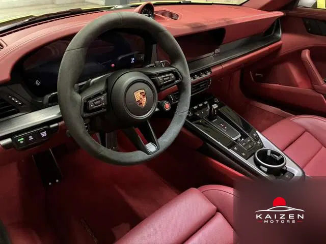 Porsche 911 Cabriolet Carrera GTS PDK 2026 — photo 1 sur 8