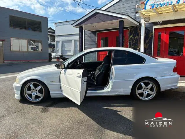 BMW 3 Series Coupé 318Ci 2001 — photo 1 sur 8