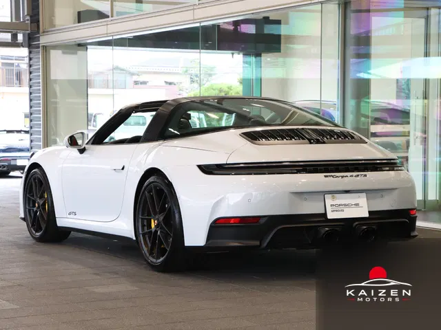 Porsche 911 Targa 4 GTS PDK 2025 — photo 1 sur 8