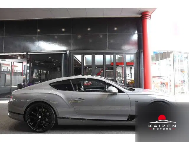 Bentley Continental GT V8 4WD 2023 — photo 1 sur 8