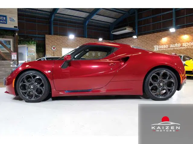 Alfa Romeo 4C 1.7 2015 — photo 1 sur 8