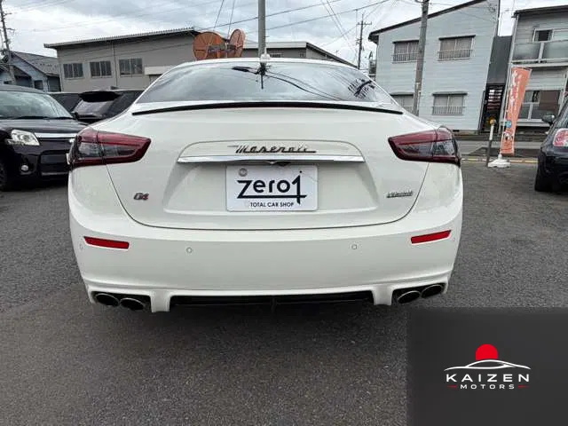 Maserati Ghibli S Q4 4WD 2014 — photo 1 sur 8