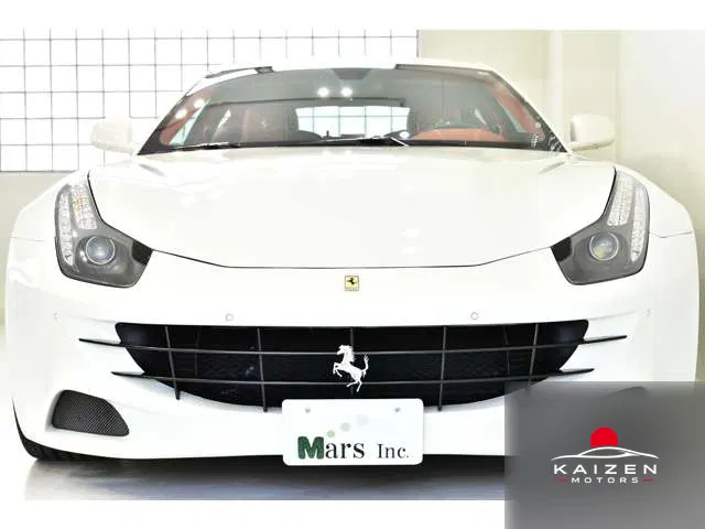 Ferrari FF F1 DCT 4WD 2014 — photo 1 sur 8