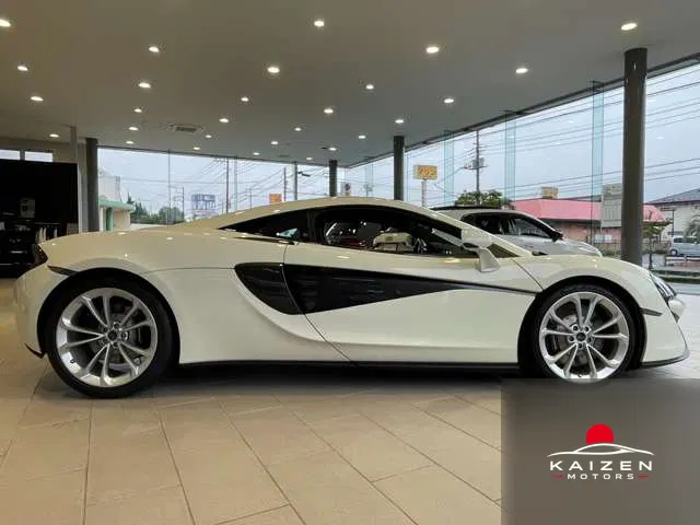 McLaren 540C Coupé 3.8 2017 — photo 1 sur 8