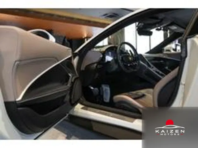 Ferrari Roma F1 DCT 2022 — photo 1 sur 8