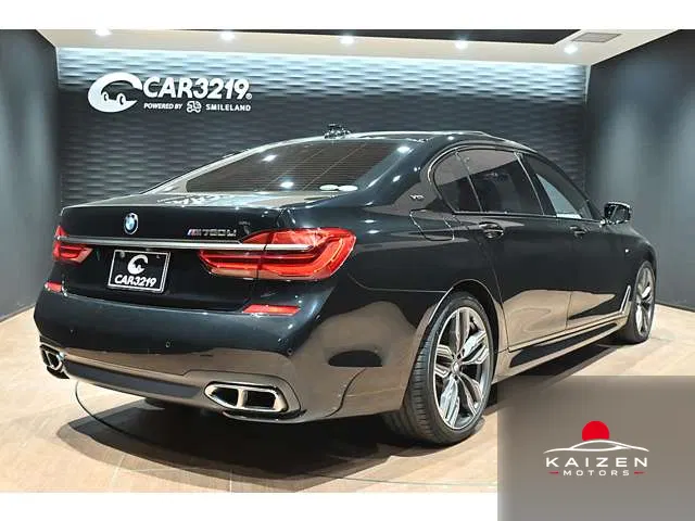 BMW 7 Series M760Li 4WD 2018 — photo 1 sur 8