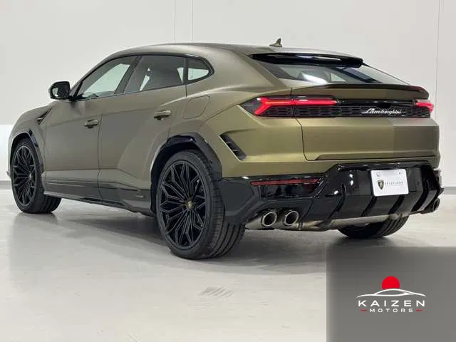 Lamborghini Urus SE 4WD 2025 — photo 1 sur 8