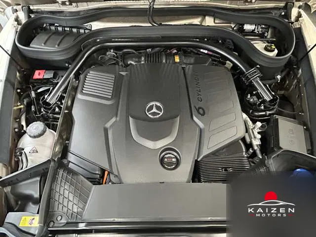 Mercedes-Benz Classe G AMG Line · G450d Pack (ISG) Diesel Turbo 4WD MP202601 2026 — photo 1 sur 8