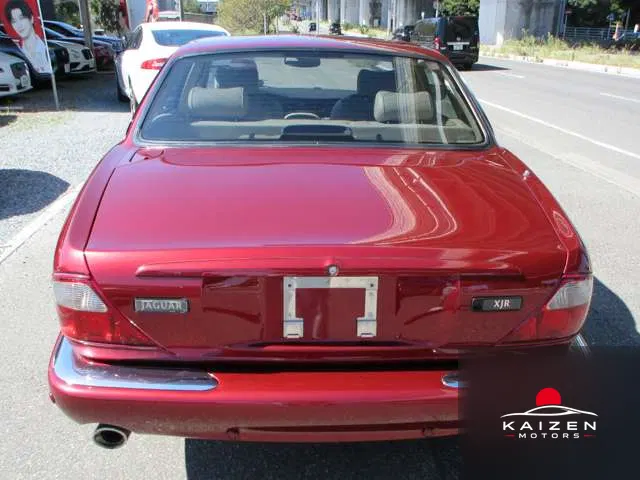 Jaguar XJ XJR 4.0 V8 2003 — photo 1 sur 8