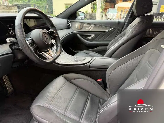 Mercedes-AMG Classe E E53 4WD 2022 — photo 1 sur 8