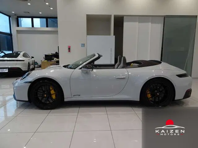 Porsche 911 Cabriolet Carrera 4 GTS PDK GT Sport LED 2025 — photo 1 sur 8