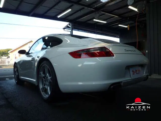 Porsche 911 Carrera 4 4WD 2006 — photo 1 sur 8