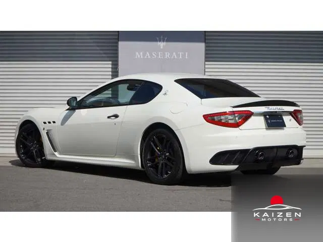 Maserati GranTurismo MC Stradale 2014 — photo 1 sur 8