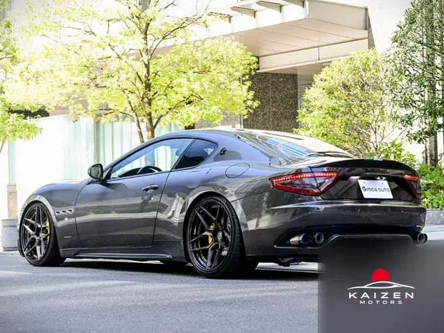 Maserati GranTurismo Sport BC Power BC TV 2013 — photo 1 sur 8