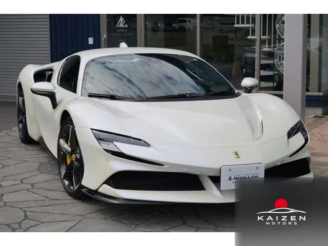 Ferrari SF90 Stradale F1 DCT E4WD 2024 — photo 1 sur 8