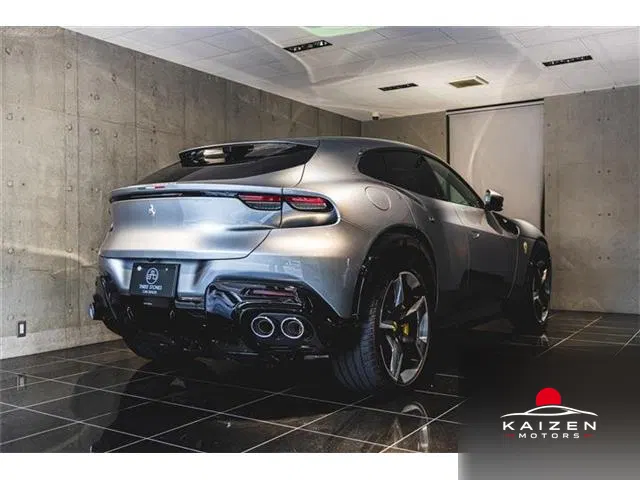 Ferrari Purosangue F1 DCT 4WD Grigio Titanio Crema 2025 — photo 1 sur 8